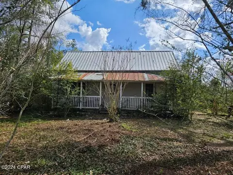 4397 Dial St, Marianna, FL 32448