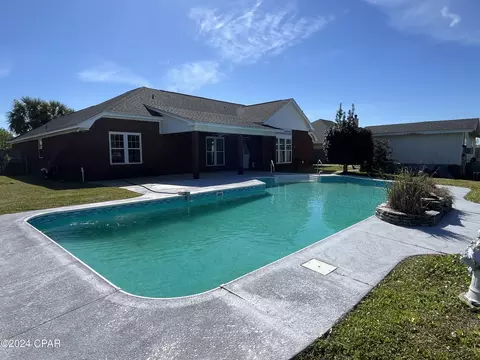 1308 Sutherland Ct, Lynn Haven, FL 32444