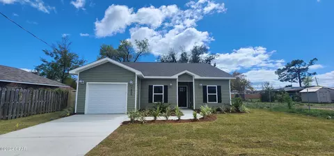 1805 W 12th St, Panama City, FL 32401