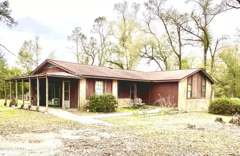 5793 Belaire Dr, Greenwood, FL 32443