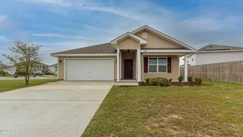 7168 Hatteras Blvd, Panama City, FL 32404