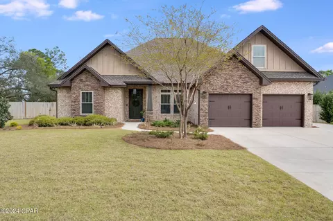 2301 Foxworth Dr, Panama City, FL 32405