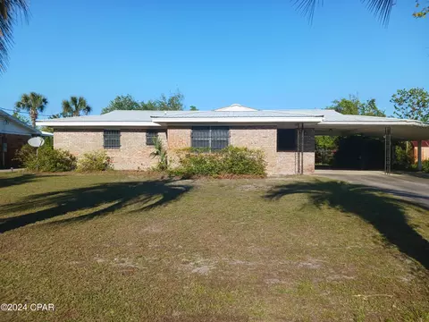 2019 Greenbriar Blvd, Lynn Haven, FL 32444