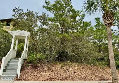 102 Sea Hill Ave, Panama City Beach, FL 32413