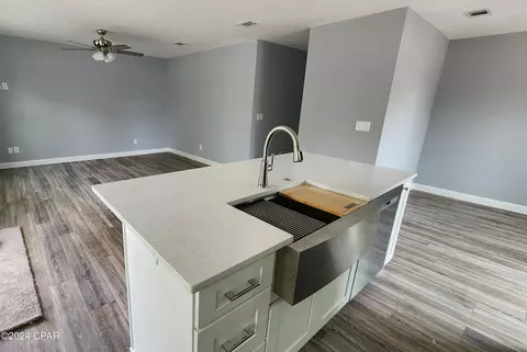 902 E 8th St, Panama City, FL 32401 photo 3