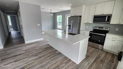 902 E 8th St, Panama City, FL 32401 photo 4