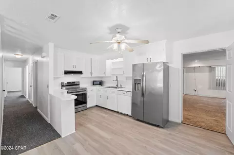 1123 Iola Dr, Chipley, FL 32428 photo 9
