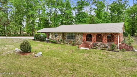 1501 Woodland Trl, Chipley, FL 32428