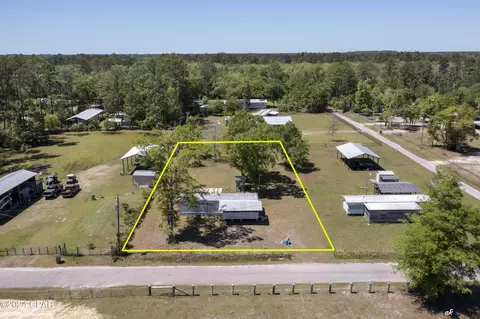 367 N Kim Ave, Wewahitchka, FL 32465