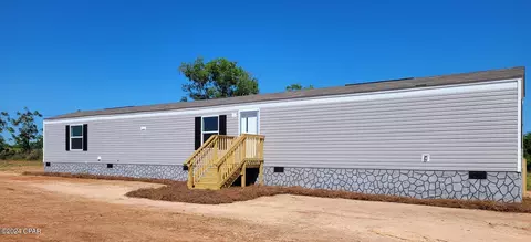 5738 Chapman Ln, Graceville, FL 32440