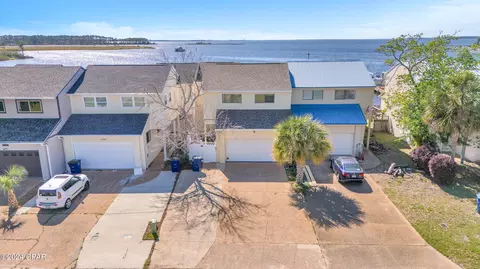 1269 Capri Dr, Panama City, FL 32405