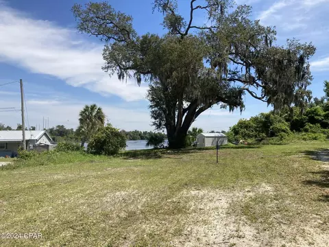 101 103 Morris Dr, Panama City, FL 32404