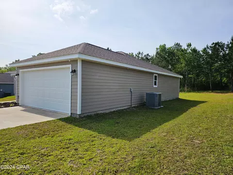 4173 Green Meadows Trl, Marianna, FL 32446
