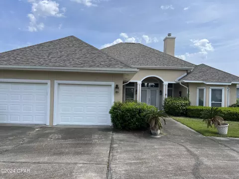 467 Wahoo Rd, Panama City Beach, FL 32408