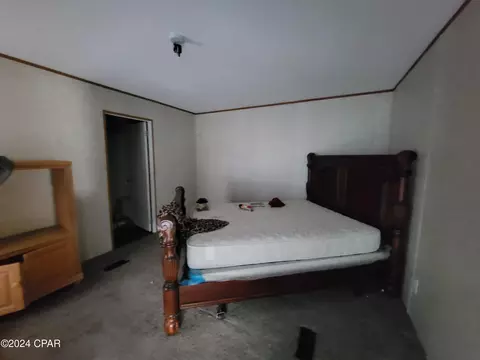 5319 8th Ave, Malone, FL 32445 photo 9