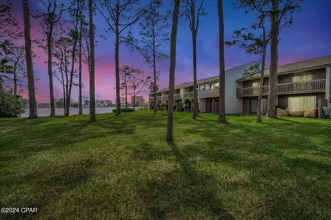 6901 N Lagoon Dr #17, Panama City Beach, FL 32408