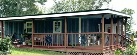 2066 Dollar Ln, Sneads, FL 32460