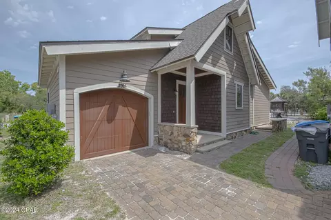 3915 Bungalow Ln, Panama City, FL 32408