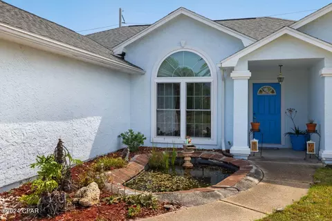 3633 Oakbrook Ln, Panama City, FL 32408
