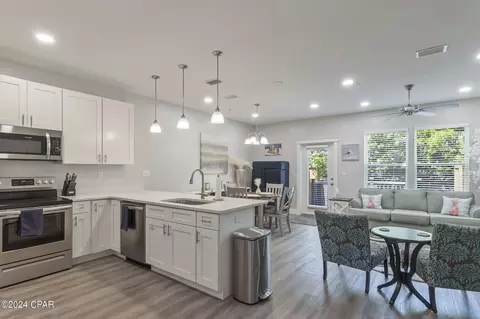 2226 Joan Ave UNIT 8, Panama City Beach, FL 32408