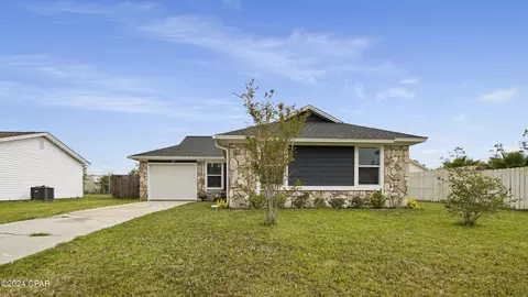 127 Kristine Blvd, Panama City, FL 32404