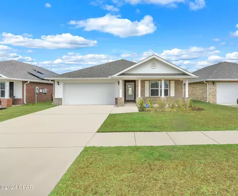 4828 Conner Ln, Panama City, FL 32404