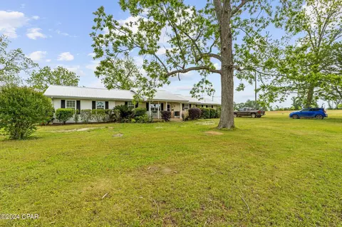 3076 Douglas Ferry Rd, Bonifay, FL 32425