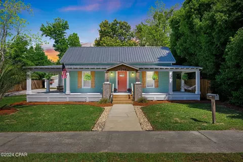 4543 Cedar St, Panama City, FL 32404