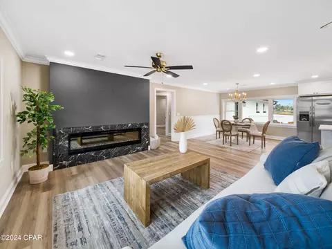 4935 Sharon Dr, Panama City, FL 32404