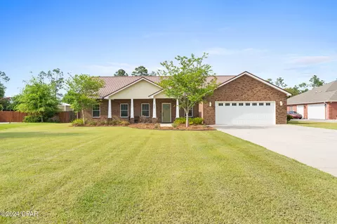 105 White Oaks Blvd, Panama City, FL 32409