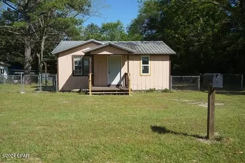 2769 Jackson St, Chipley, FL 32428