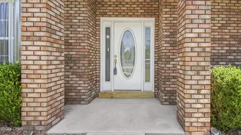 3433 Marathon Ave, Chipley, FL 32428 photo 2