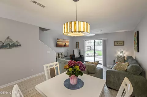 8421 Thomas Dr #4, Panama City Beach, FL 32408