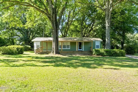 1563 Brickyard Rd, Chipley, FL 32428
