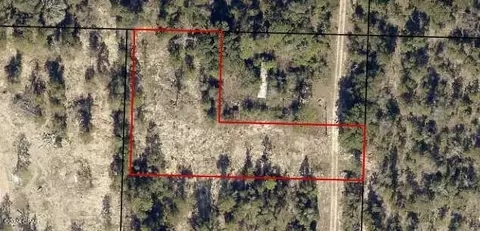 19511 Bain Rd, Fountain, FL 32438
