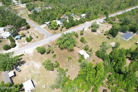 13422 John Cox Rd, Youngstown, FL 32466