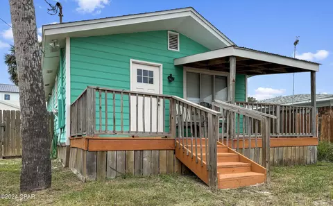 3914 Dolphin Dr, Panama City Beach, FL 32408