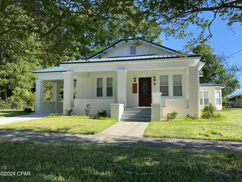 1313 Church Ave, Chipley, FL 32428
