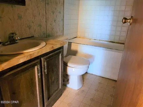 608 Hutchison Rd, Chipley, FL 32428 photo 15