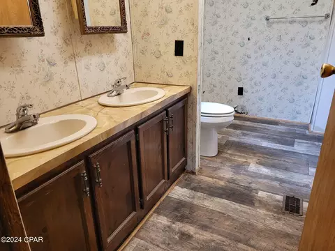 608 Hutchison Rd, Chipley, FL 32428 photo 10