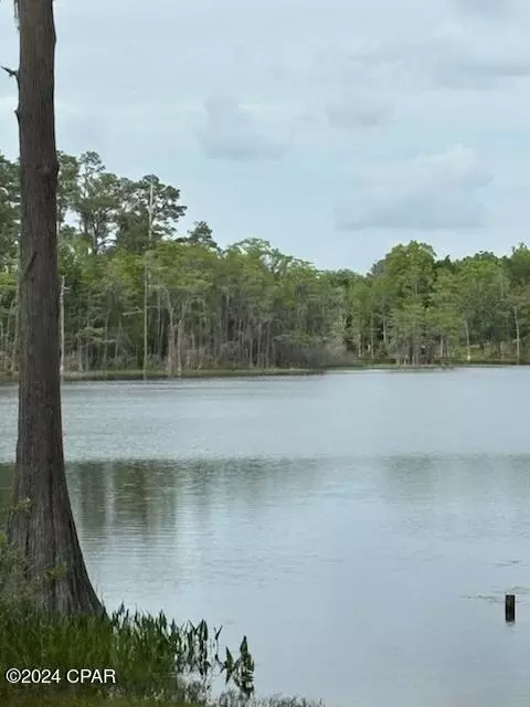 000 Magnolia Dr, Chipley, FL 32428