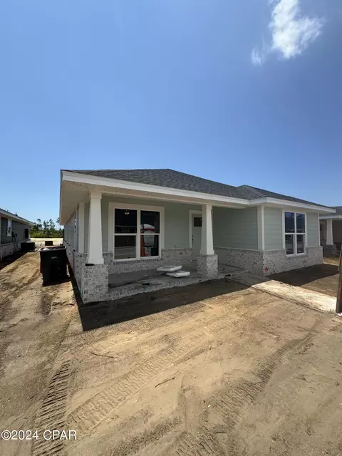 11402 Palm Breeze St, Panama City, FL 32404