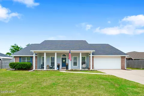 1410 Inverness Rd, Lynn Haven, FL 32444