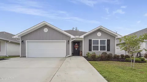 494 Albert Meadow Ln, Panama City, FL 32404