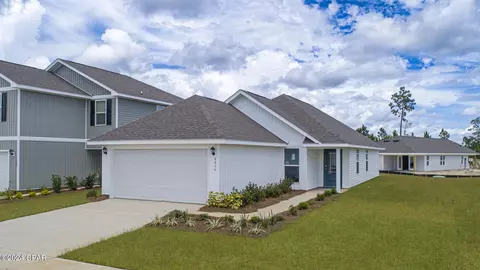 6616 Kettles St, Panama City, FL 32404