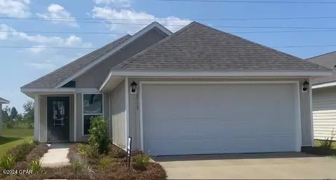6719 Atkins Rd, Panama City, FL 32404