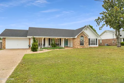 1807 Rhode Island Ave, Lynn Haven, FL 32444