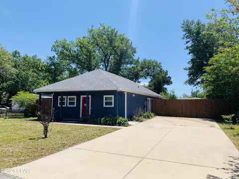 2202 E 6th Ct #B, Panama City, FL 32401
