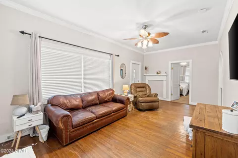 1311 Coggin Ave, Chipley, FL 32428 photo 4