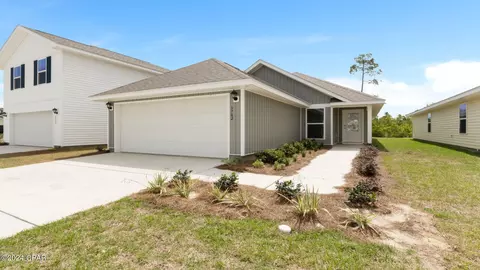 6742 Atkins Rd, Panama City, FL 32404
